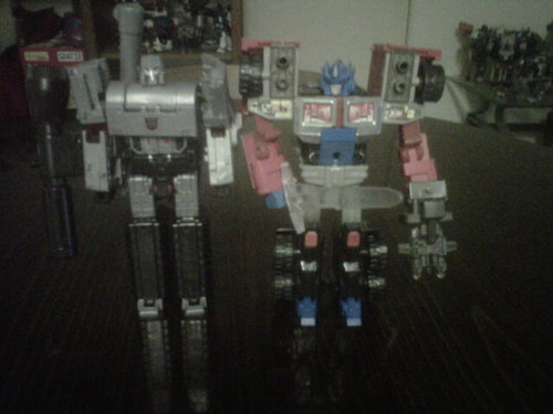 Hegemon standing side by side with Prime.jpg