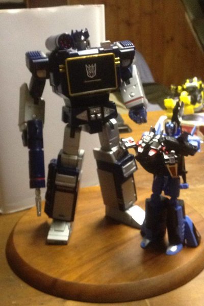 moonheart soundwave.jpg