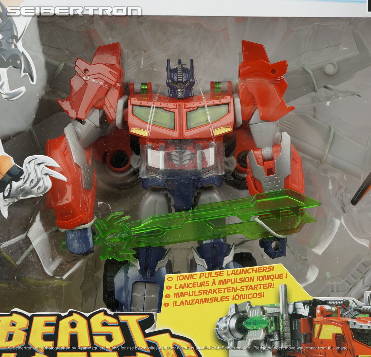 Transformers, Teenage Mutant Ninja Turtles, Masters of the Universe, Comic Books and more! listings from Seibertron.com: Transformers Prime Beast Hunters Voyager Class OPTIMUS PRIME + PREDAKING with Prototype Predacon Symbol UK Exclusive 2-Pack New 2013