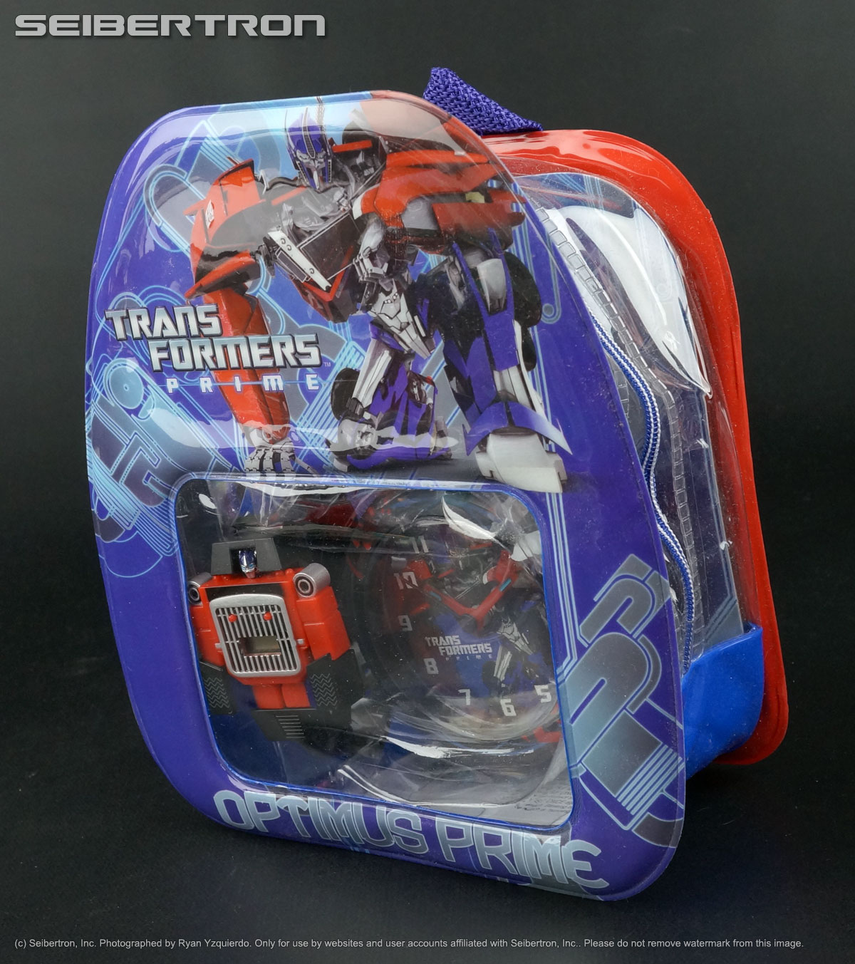 Transformers, Gobots, Shopkins, Masters of the Universe, Teenage Mutant Ninja Turtles, Comic Books, and other items items listings from Seibertron.com: OPTIMUS PRIME Transformers Prime Watch, Clock and Mini Backpack Set New