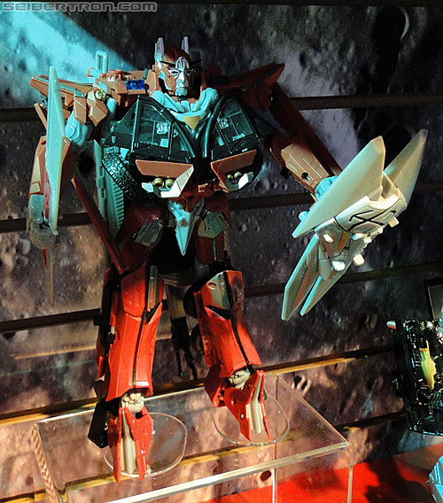 transformers dark of the moon sentinel prime kills ironhide. Re: Transformers DOTM Deluxes