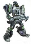 TF-Generations-Deluxe-Onslaught-A0172-robot.jpg
