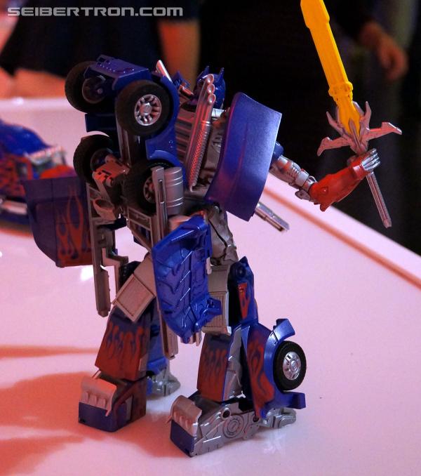 Transformers News: Re: Hasbro Press Event Coverage: First Images of Transformers: Age of Extinction Optimus Prime!