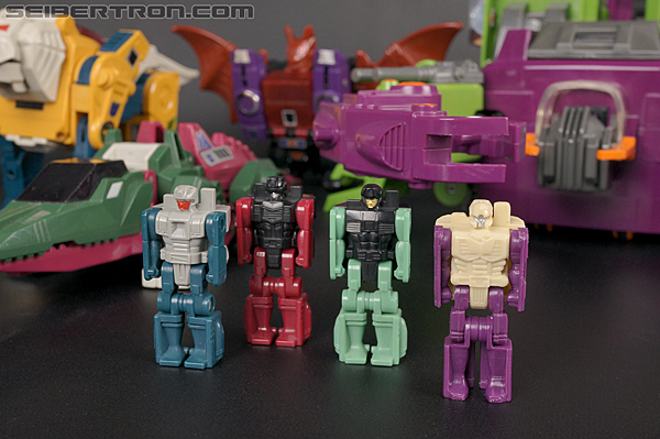 Transformers News: New Headmasters Galleries: Scorponok with Lord Zarak and Fasttrack Image