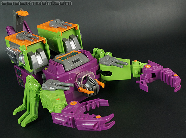 Transformers News: New Headmasters Galleries: Scorponok with Lord Zarak and Fasttrack Image
