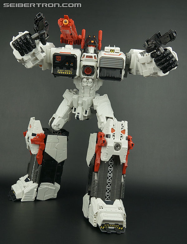 New Galleries: Generations Metroplex and Scamper -- Over 600 Pics!!!