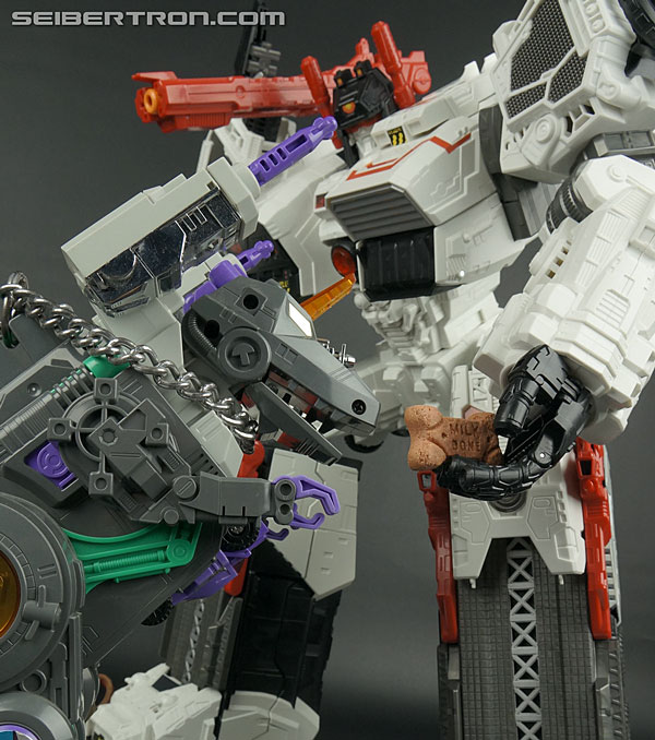 New Galleries: Generations Metroplex and Scamper -- Over 600 Pics!!!