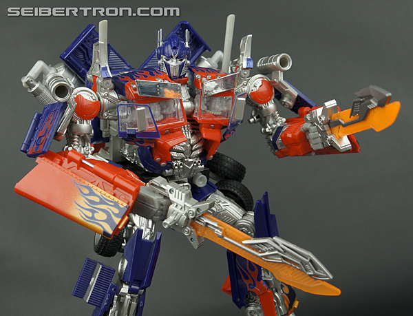 Transformers News: New Galleries: Asia Premium Series ASP02 Brawl and ASP01 Striker Optimus Prime New Galleries: Asia Premium Series ASP02 Brawl and ASP01 Striker Optimus Prime