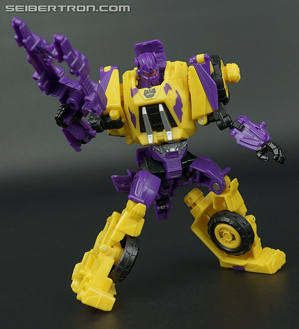 Transformers News: New Galleries: Generations FOC Bruticus - Retail, G2 and Takara Tomy versions NewSeibertron Galleries: Generations FOC Bruticus - Retail, G2 and Takara Tomy