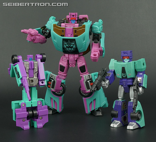 Transformers News: New Galleries: Botcon 1994 G2 Breakdown and BotCon 2004 Action Master G2 Breakdown New Galleries: Botcon 1994 G2 Breakdown and BotCon 2004 Action Master G2 Breakdown