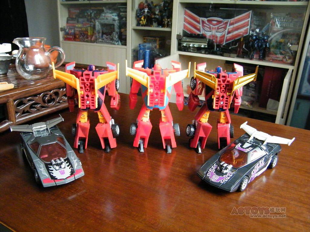 Transformers News: New Images of Possible Upcoming Classics Clear Rodimus Image