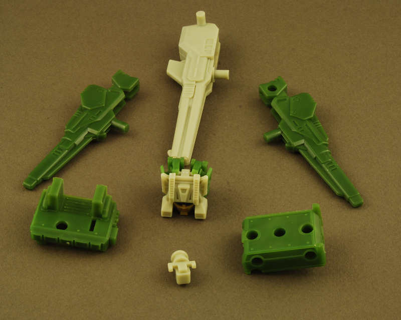 Transformers News: Extensive Look at Pre-Production Headrobot's Hothead Image