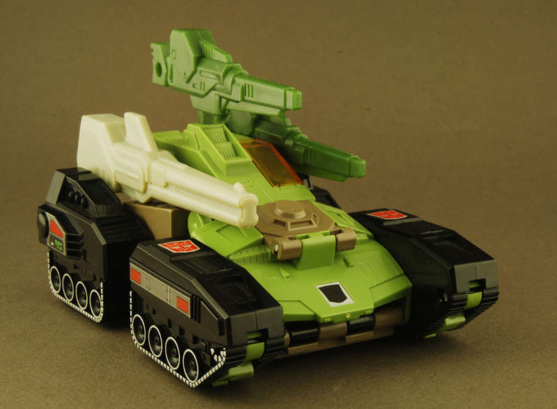 Transformers News: Extensive Look at Pre-Production Headrobot's Hothead Image