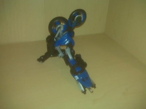 ArceeLArm01.jpg