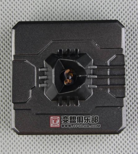 tfc002r_11.jpg