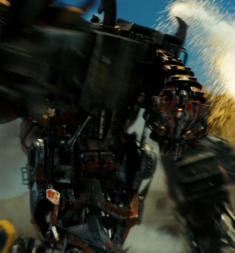 transformers-trailer-screenshots-_0041_Layer 58.jpg