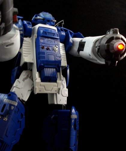 G1 Guardian Robot (8).jpg