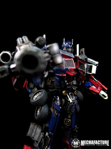 ROTF-Optimus-Prime-017.jpg