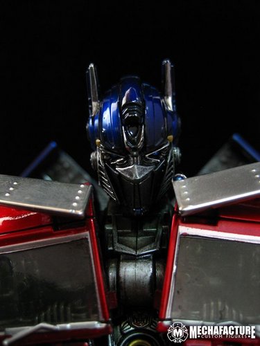 ROTF-Optimus-Prime-011.jpg