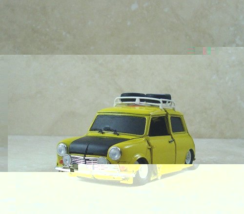 BUMBLEBEEMINI3.jpg