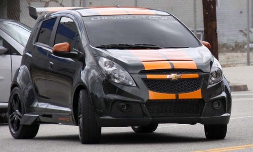 Mudflap-Chevrolet-Sparks-Orange-Transformers-3-Cars-600x361.jpg