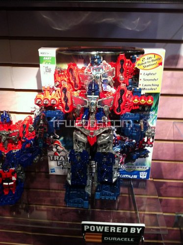 Toy-Fair-2012-Transformers-Prime-005_1328998841.jpg