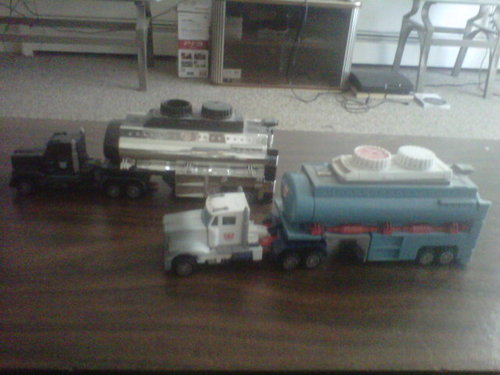 rid scourge laer ultra magnus vehicle.jpg