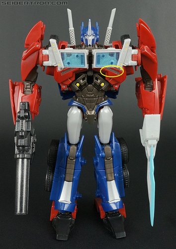r_optimus-prime-voyager-093.jpg.jpeg