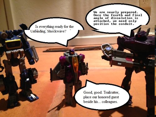 Transformers News: Creative Roundup, December 8, 2013
