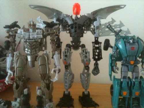 Transformers News: Creative Roundup, April 6, 2014