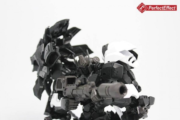 leo04.jpg