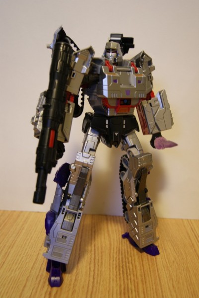 CW-Leader-Megatron-Feet-Extension-09.jpg