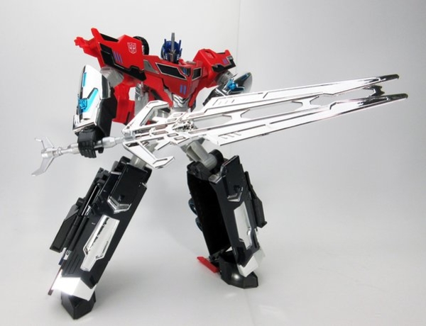 GIANT Sword Meet Warrior Sideswipe and Supreme Mode Optimus Prime Images(3)__scaled_600.jpg
