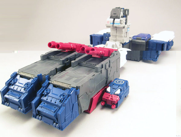 FIGURE-019125_02.jpg