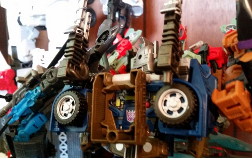 UW Bruticus Backpack Cropped Smaller.jpg