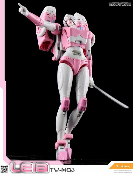 Toyworld TW-M06 Leia - Unofficial Masterpiece-Scale G1 Arcee Painted Prototype Images (1)__scaled_800.jpg