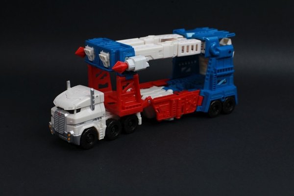 cw um-missile3.jpg