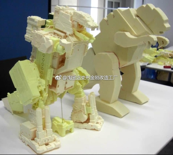 Titans Return Trypticon Prototypes - Check Out The Models That Led To The New Titan__scaled_600.jpg