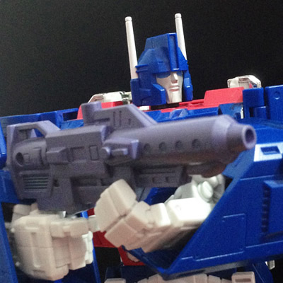 MP-22 Ultra Magnus gun 1.jpg