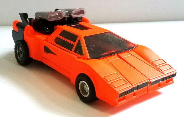 G2 sunstreaker car.jpg