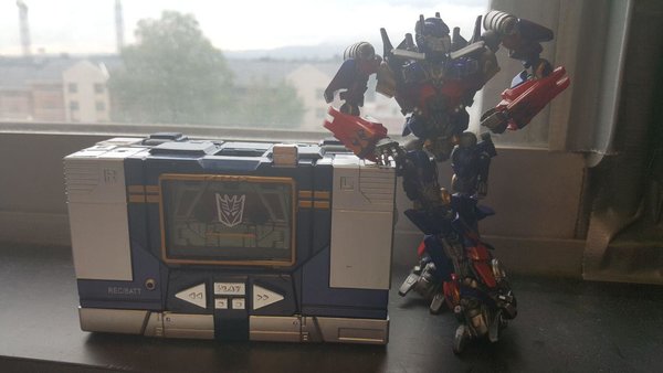 Soundwave.jpg