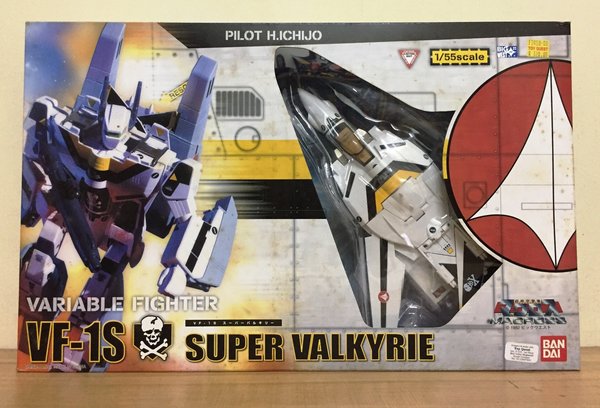 Macross Bandai VF-1S.JPG