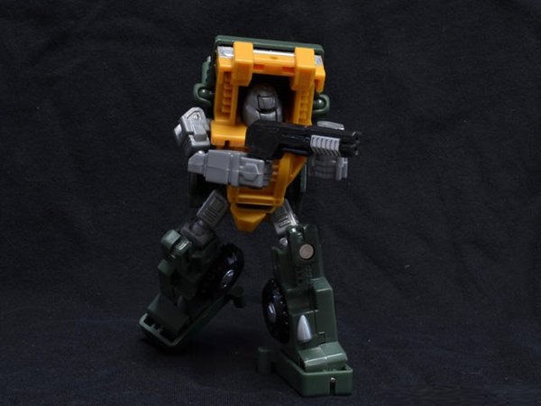 igear-hench-12.jpg