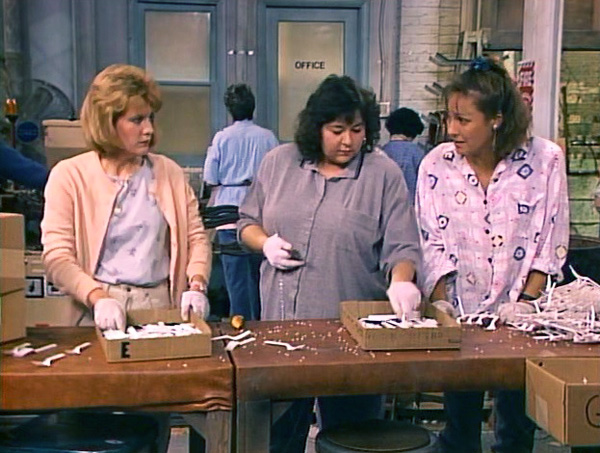 roseanne-season-1-19-workin-overtime-rosie-crystal-jackie-laurie-metcalf-barr-natalie-west-wellman-plastics-factory-review-episode-guide-list.jpg