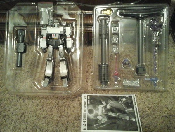 thf-03-dynastron-masterpiece-megatron_1_c75d6ba20026d8b44c8aadee474067a6.jpg