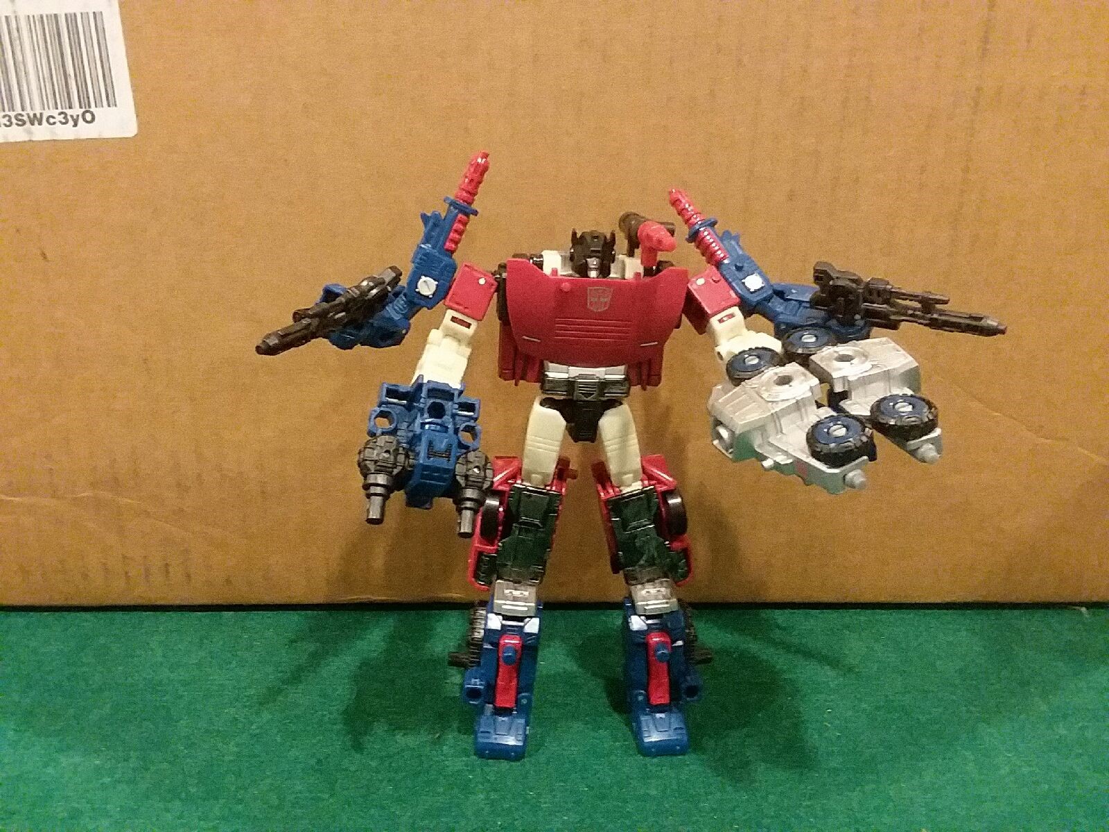 Transformers News: Seibertron.com Transformers Photo Challenge #20: SEIGE!