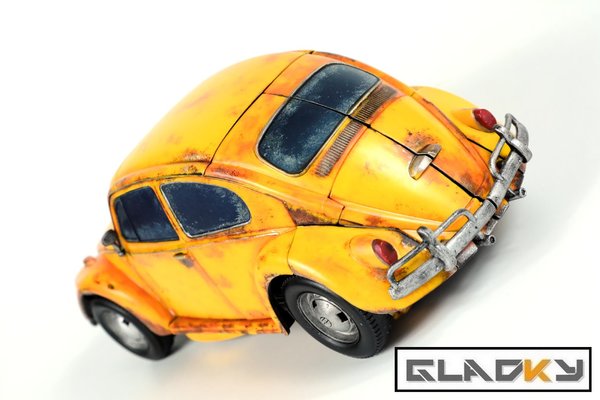 Gladky Custom Power Charge Bumblebee (8).jpg