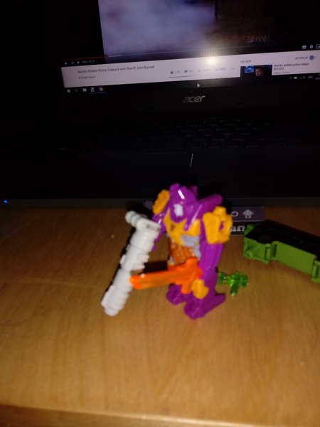 Bludgeon Energon Katana 2.jpg