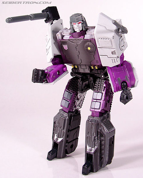 r_megatron_gijoe050.jpg