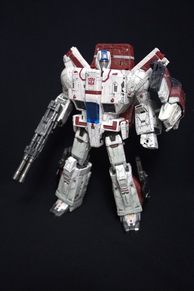 siege-jetfire-img02.jpg